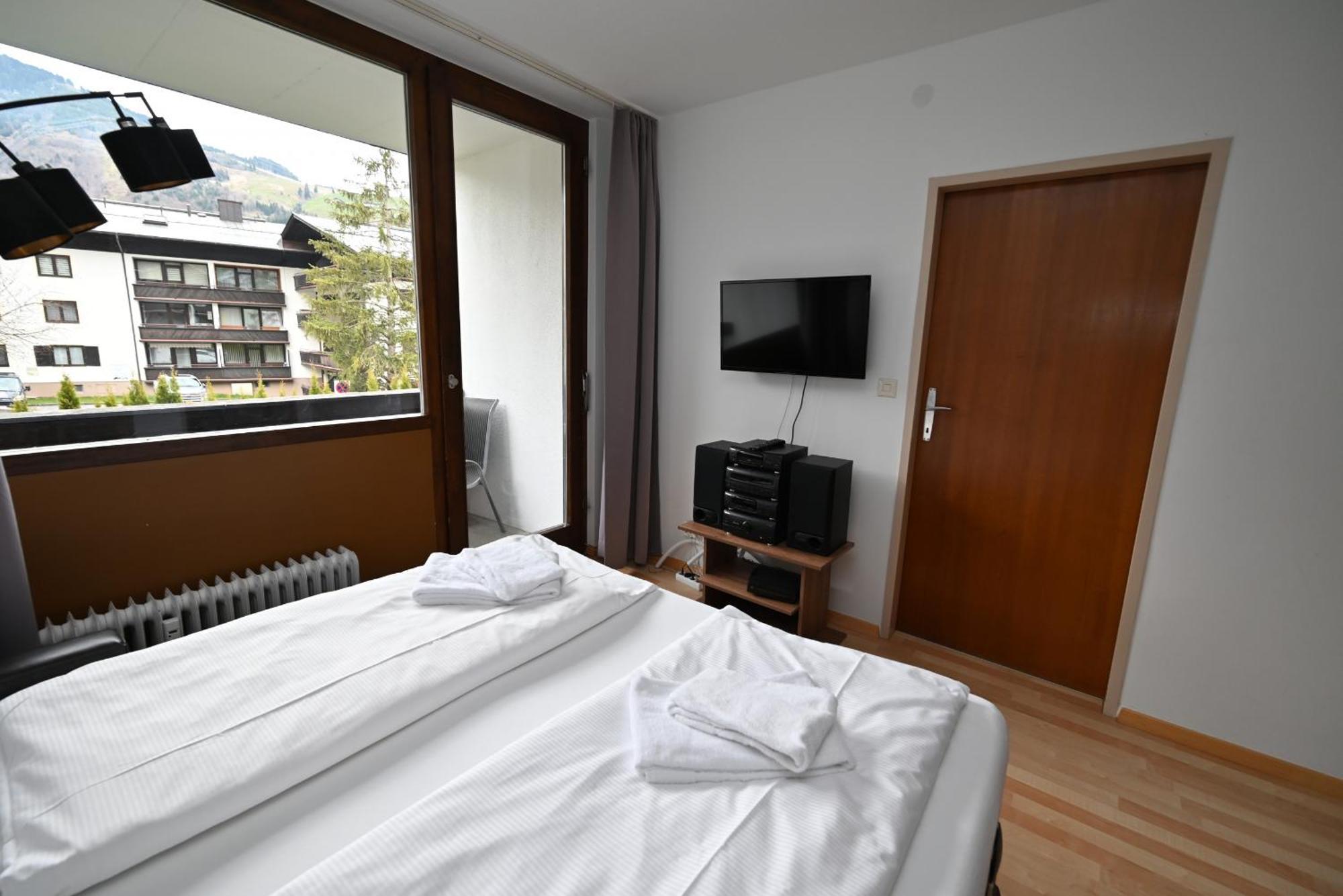 Apartment Haus 3 Top 16 - By Four Seasons Apartments Kaprun Kültér fotó